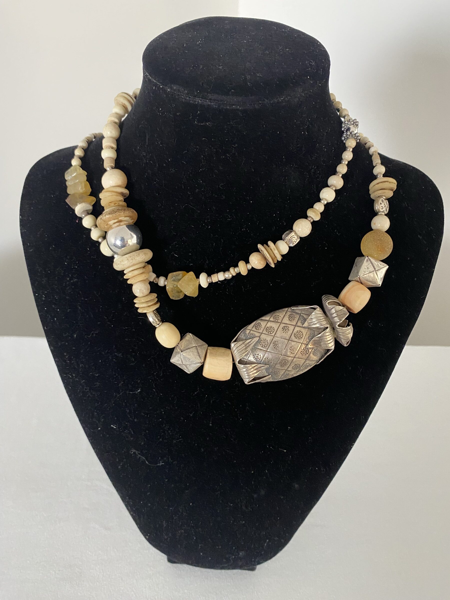 Silver Pineapple necklace by Naga By Nevara — sterling silver pineapple with white coral, sterling silver and magnesite, 88cm.